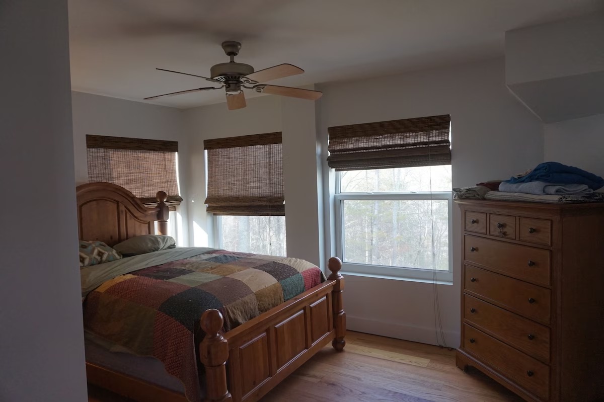 group vacation homes Marshall NC