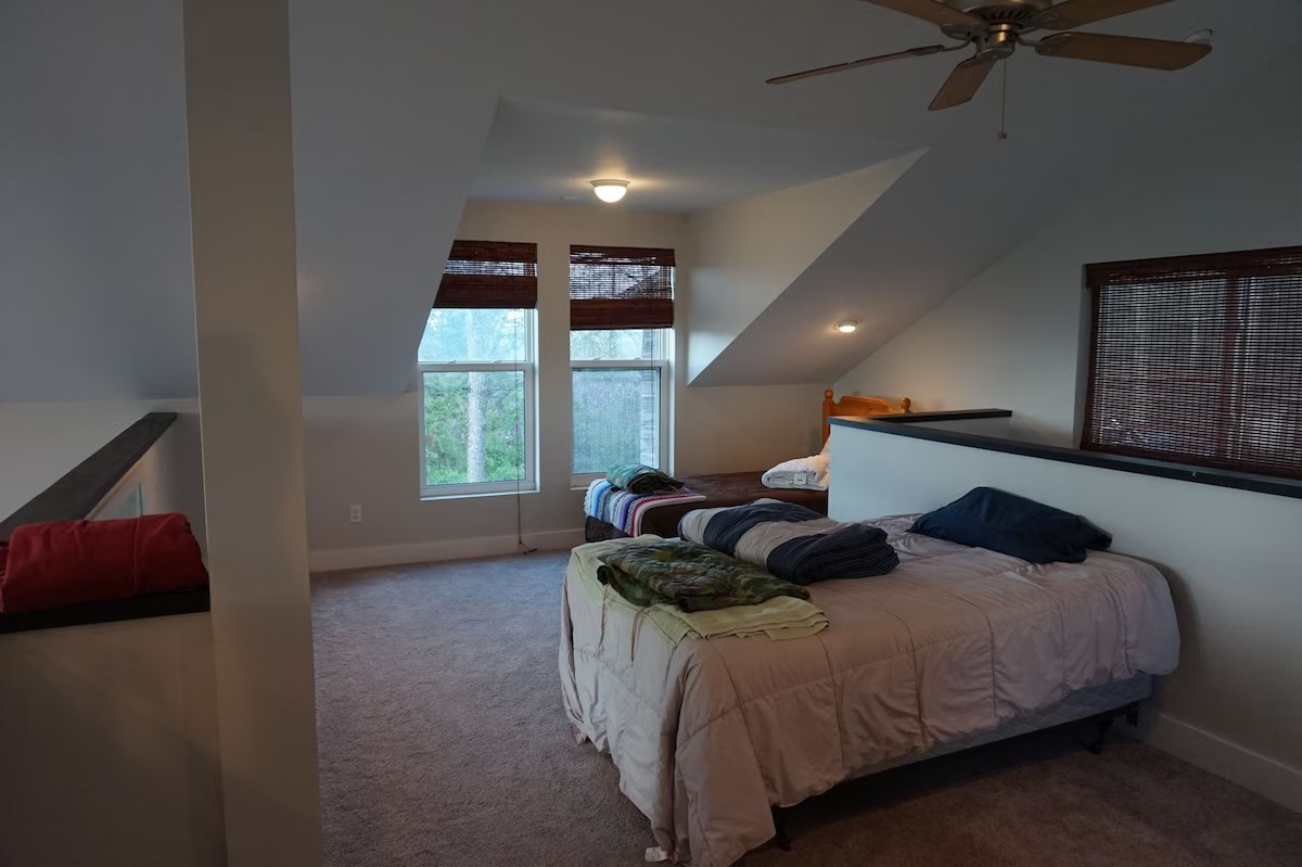 vacation homes near Hot Springs NC